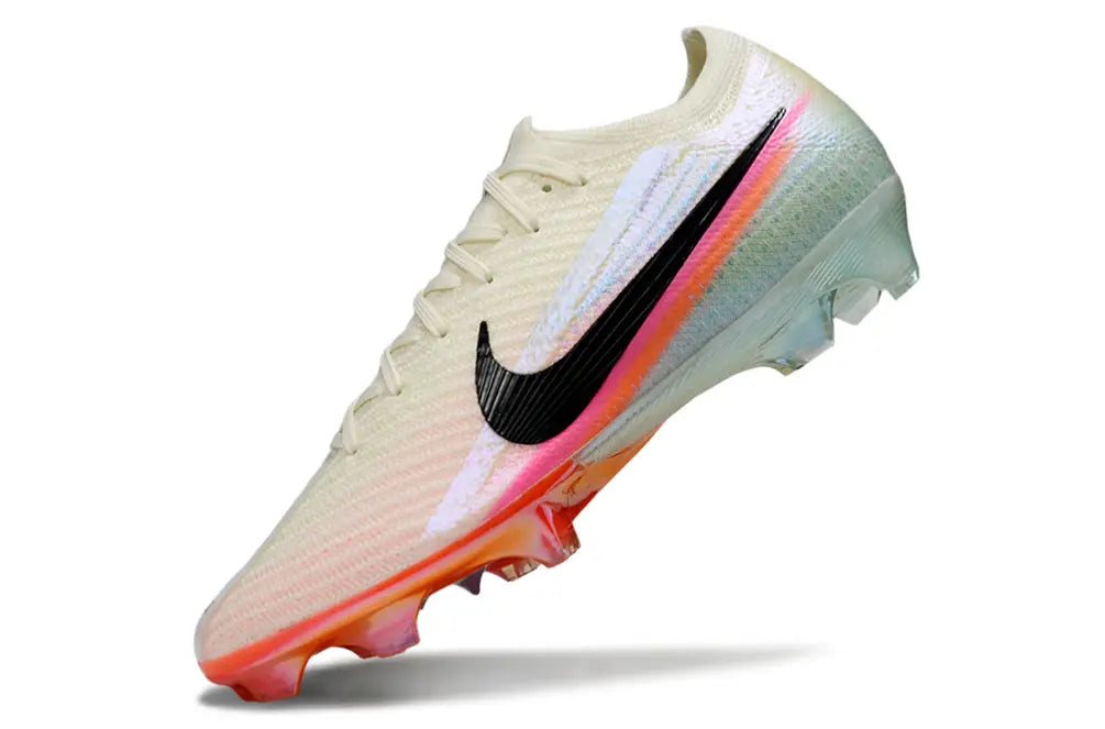 Mercurial Vapor 16 Elite Sam Kerr - Blanc/Noir (FG) Bonplancrampons